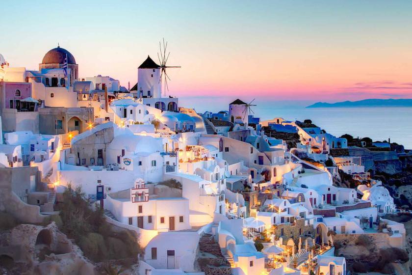 گشت و گذاری در سانتورینی، زیباترین جزیره‌ یونان