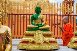 معبد  Wat Phrathat Doi Suthep  مهم‌ترین معبد چیانگ مای، تایلند