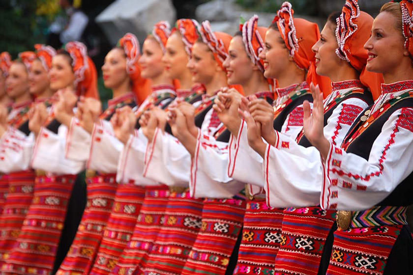 بلغارستان؛ جشنواره‌های بومی و آداب و رسوم جالب و دیدنی 