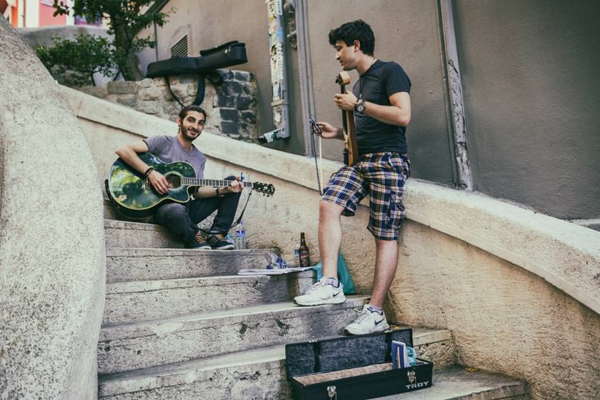 تماشا کنید: پلکان کاموندو، پیاده راه عاشقان استانبول