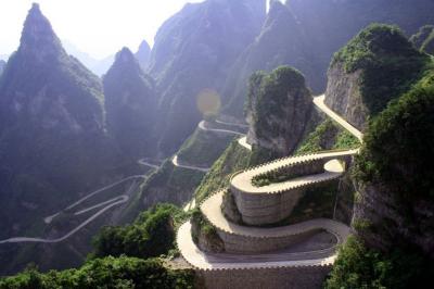 جاده ای در چین که شما را به بهشت می‌رساند