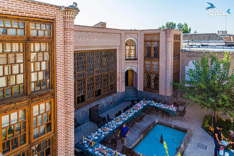 حیاط خانه تاریخی صادقی اردبیل