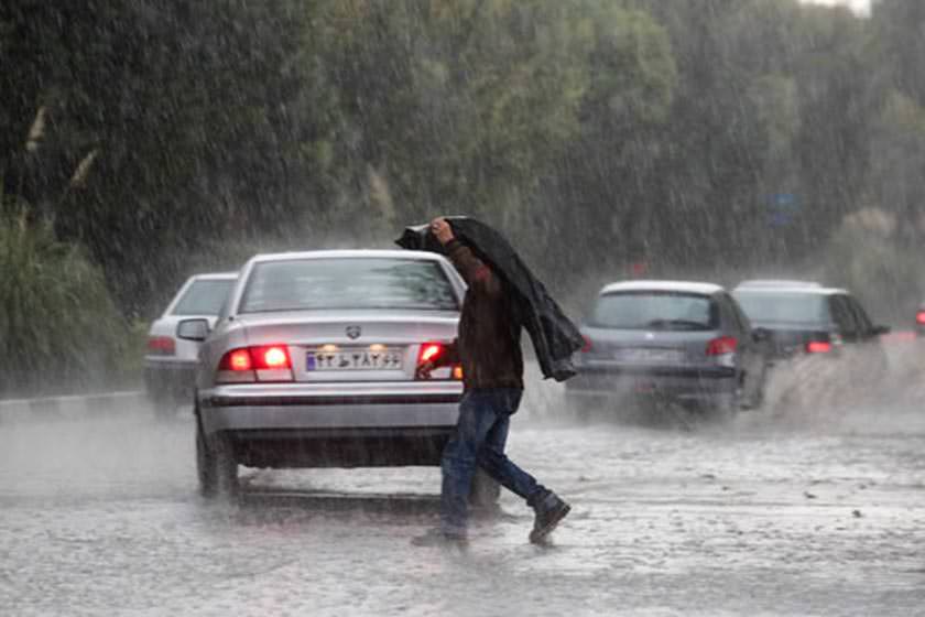 کاهش محسوس دمای تهران از ۱۱ تا ۱۳ فروردین | رگبار باران طی امروز