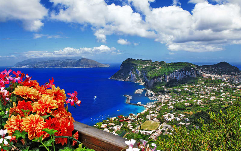 کاپری (Capri)