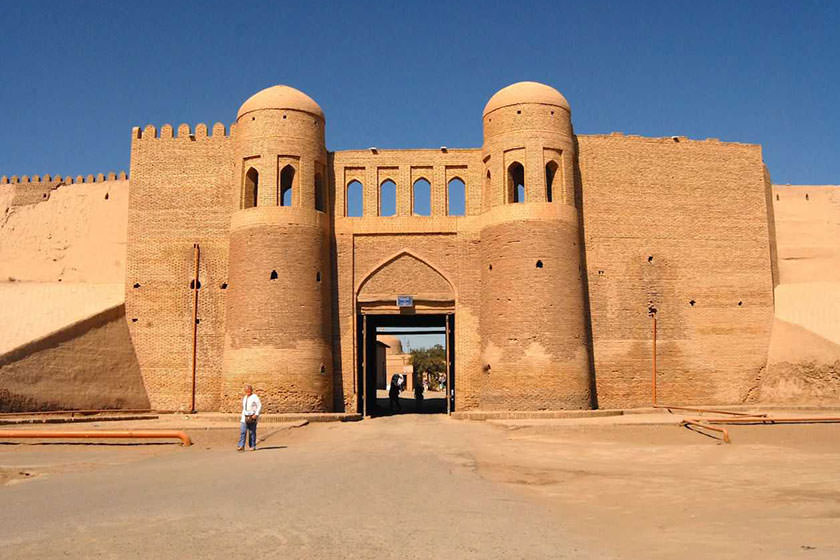 رئیس جمهور ترکمنستان با حفاری آثار تاریخی در مسیر جاده ابریشم موافقت کرد