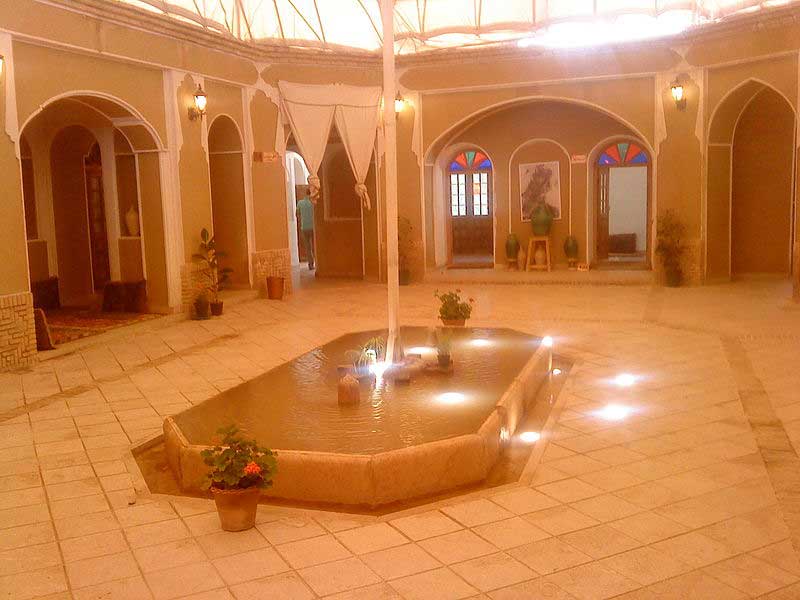 حمام باغ شازده