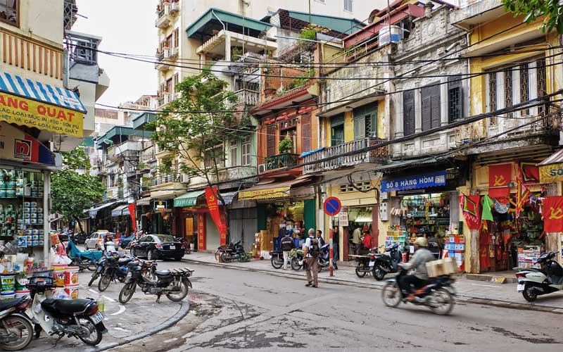 موتور سیکلت ها در محله قدیمی هانوی