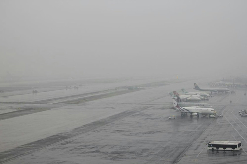 لغو پروازهای ورودی و خروجی فرودگاه مهرآباد به دلیل بارش سنگین برف