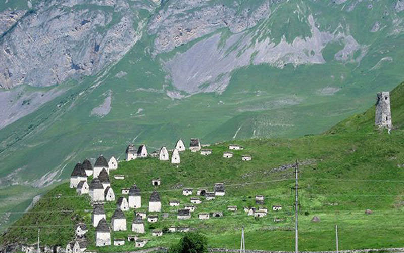قبرهای عجیب