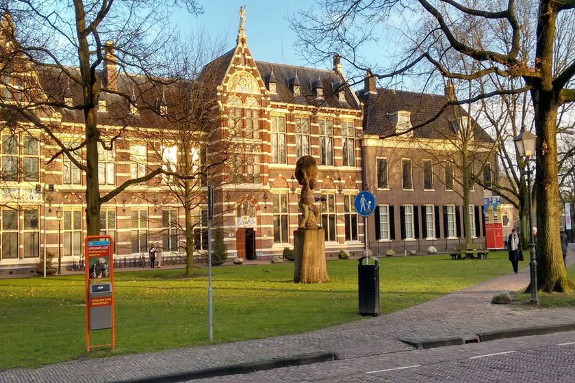 موزه درنتس، دریچه‌ای به تاریخ هلند