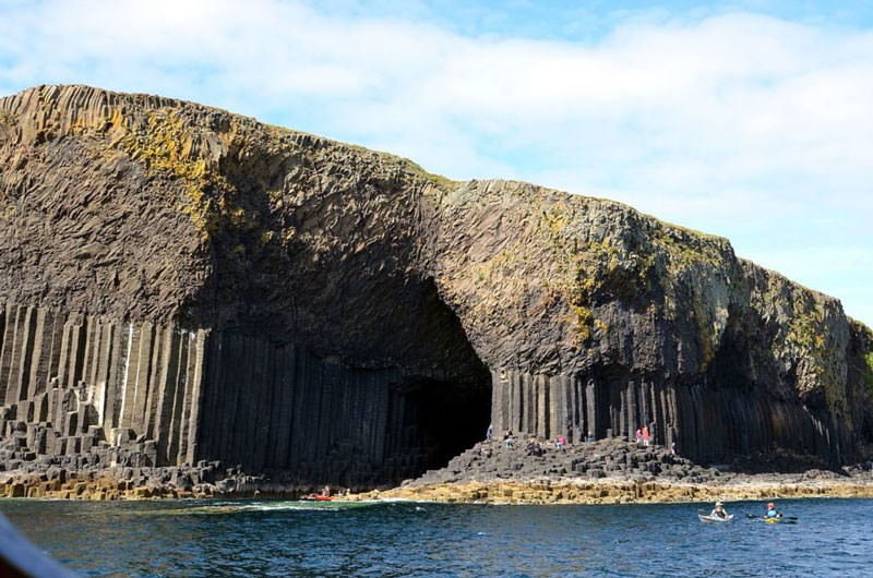  ساختارهای زمین شناسی عجیب- غار فینگال
