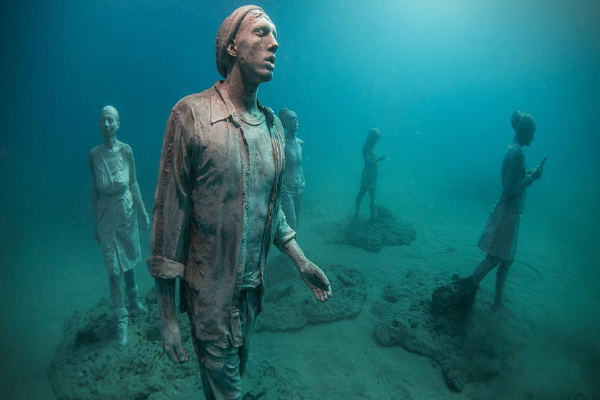 Jason deCaires Taylor، خالق مجسمه هایی که برای دیدن آن ها باید به زیر آب بروید