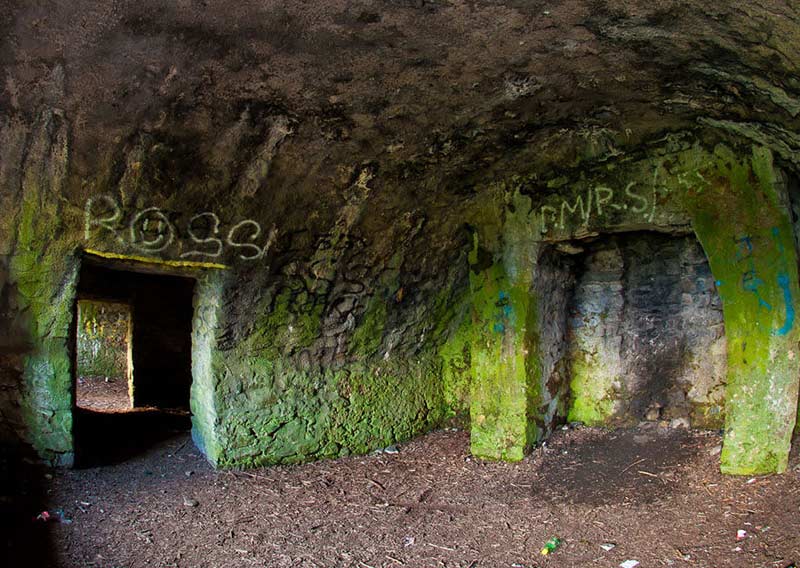 عمارت تسخیر شده مونته پلیه در ایرلند