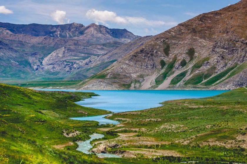 دشت لار؛ آشنایی با مقاصد تورهای طبیعت گردی ایران