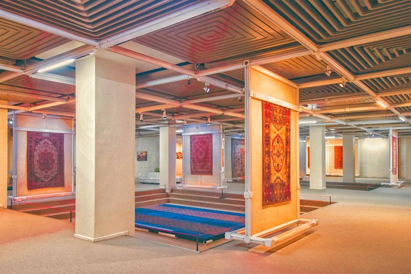 تماشا کنید: موزه فرش ایران، گشت و گذار در میان طرح‌ها و نقش‌ها