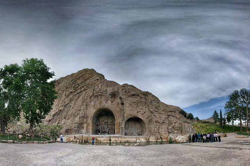 جاذبههای تاریخی
