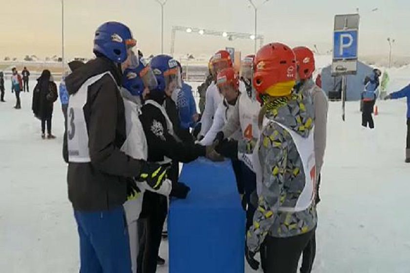 مسابقات برف بازی در روسیه آغاز شد