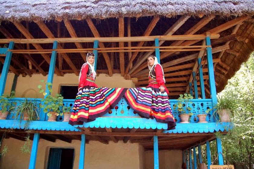 لباس محلی لاهیجان