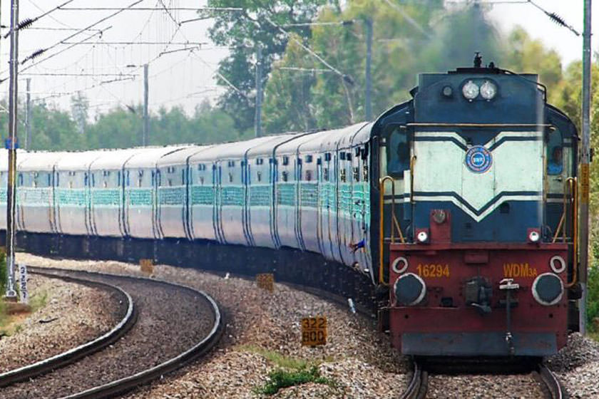ایستگاه های راه آهن غرب هند بازسازی می‌شوند