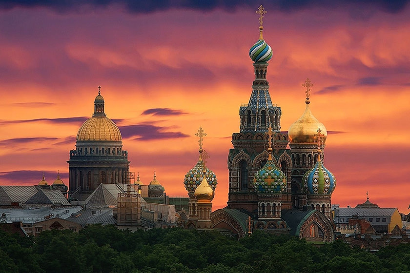 بهترین زمان سفر به سن پترزبورگ؛ شهر معجزه معماری روسیه