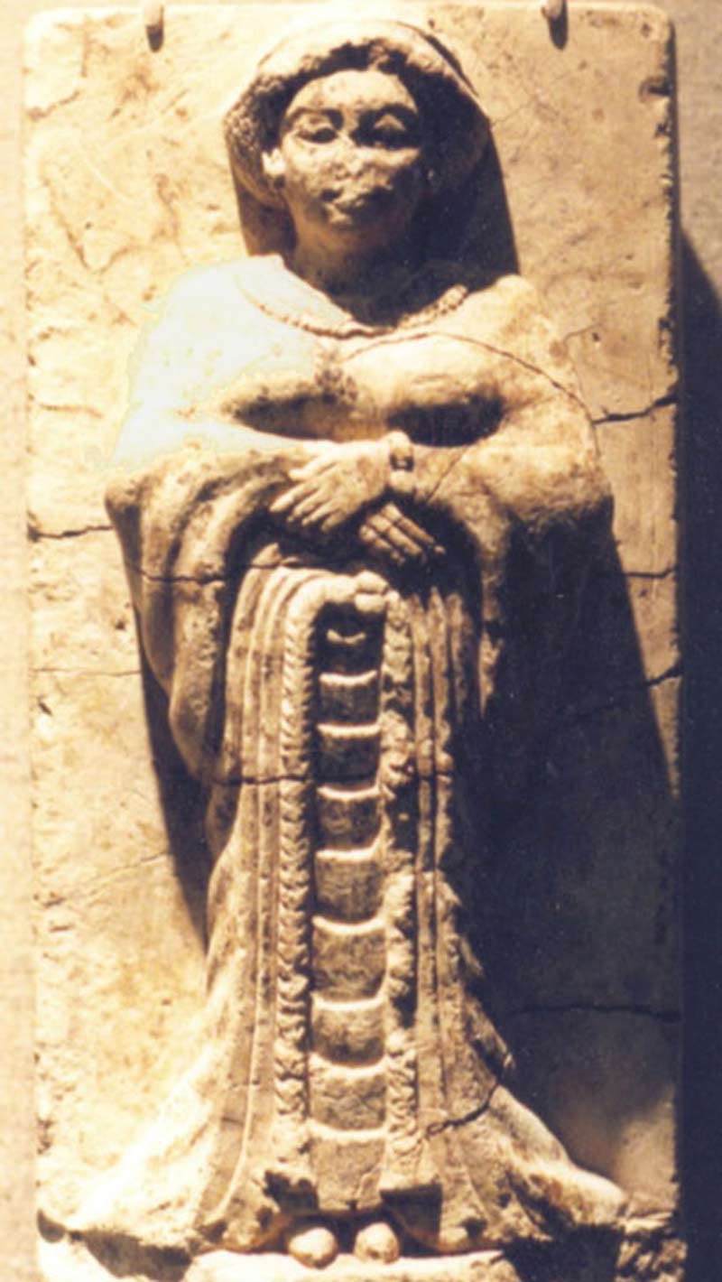 زن هخامنشی