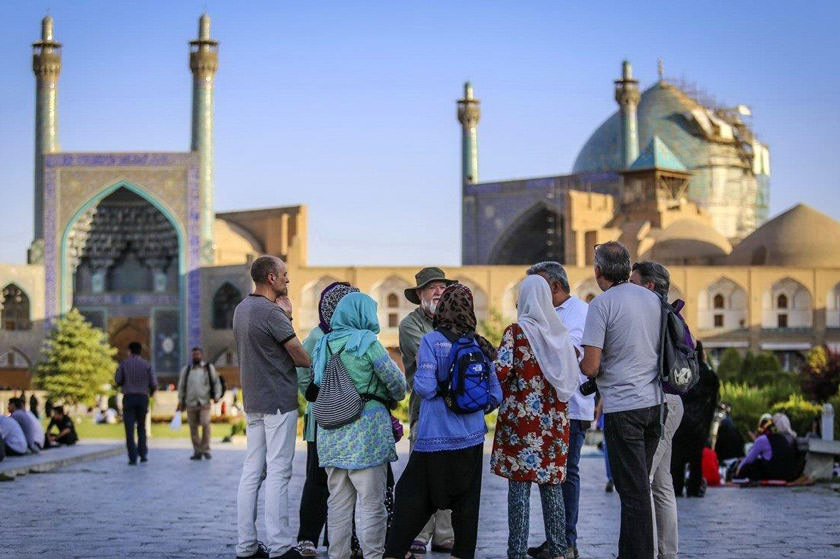 مسجد امام اصفهان از نگاه سفرنامه نویسان خارجی