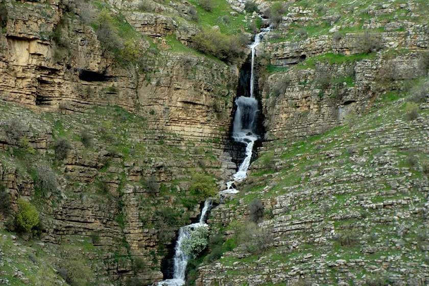 Image result for ‫آبشار دریبر‬‎