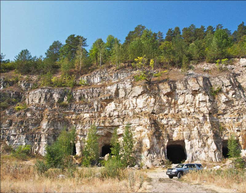 تونل های شیریوو در دل کوه (Shiryaevo Tunnels)