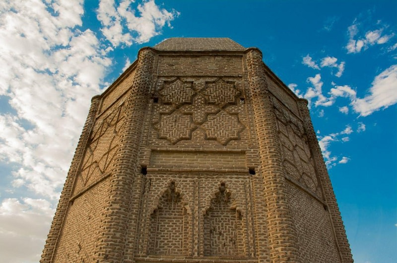 برج شبلی دماوند