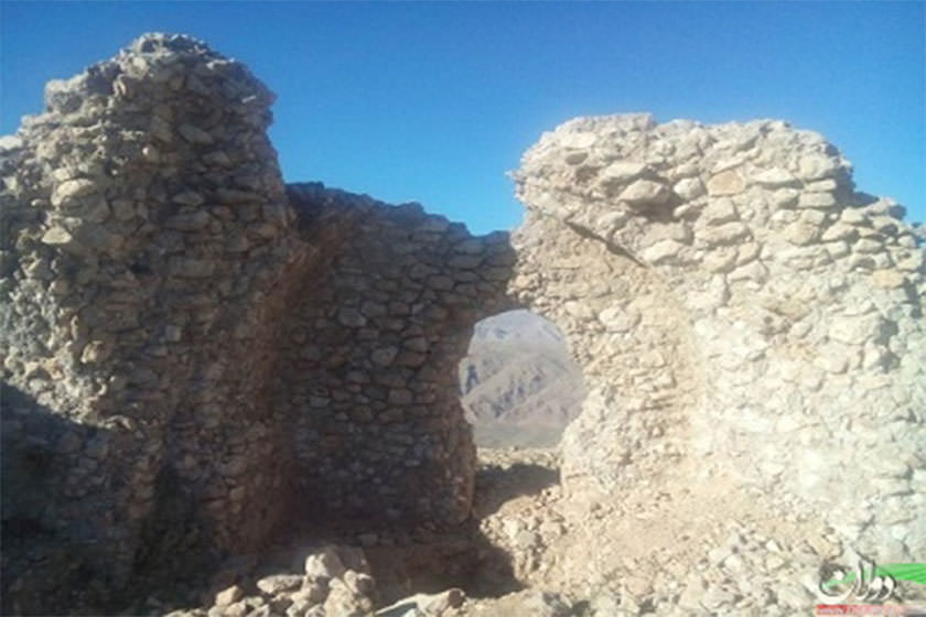قلعه کوهزاد (وزنیار) کجاست | عکس + آدرس و هر آنچه پیش از رفتن باید بدانید -  کجارو