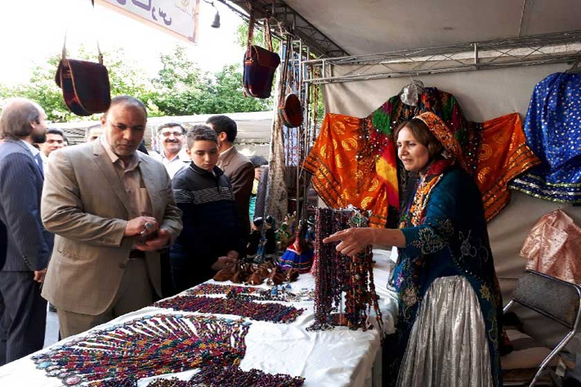 افتتاح نمایشگاه نمایشگاه صنایع‌دستی «ایران من» در کاخ گلستان