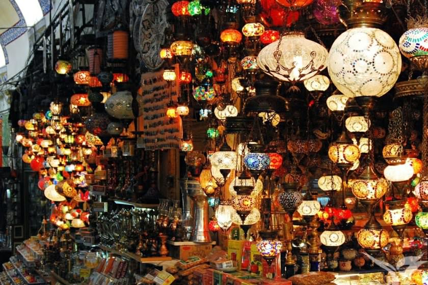 سوغات استانبول؛ یادگاری از بازارچه‌ های رنگارنگ