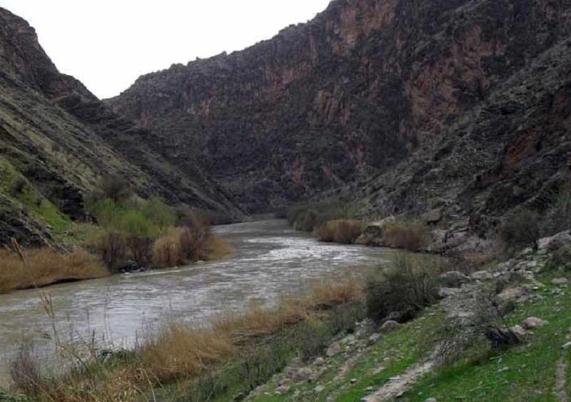 تنگه سازبن و رود سیمره ایلام