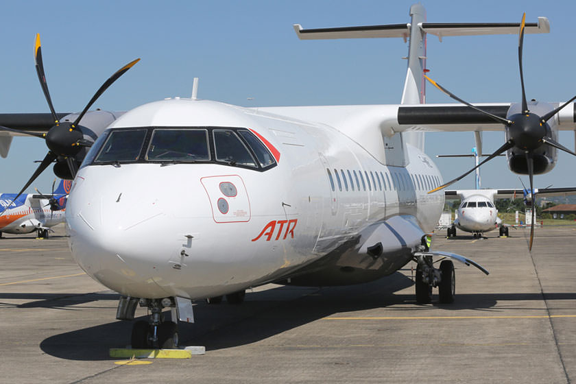 ورود اولین هواپیمای ATR به فرودگاه مهرآباد