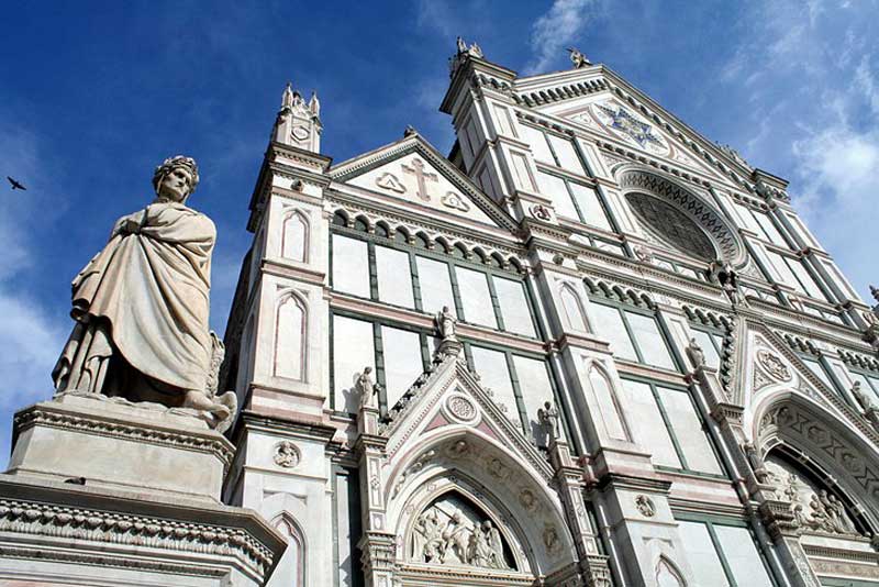 تزیینات و مجسمه کلیسای سانتا کروچه فلورانس، ایتالیا