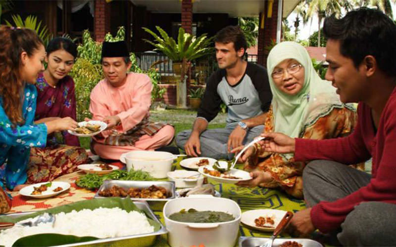آداب و رسوم مردم اندونزی