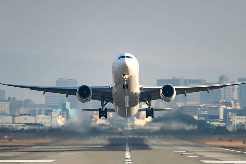 آیا مسافران قادر به فرود هواپیما هستند؟