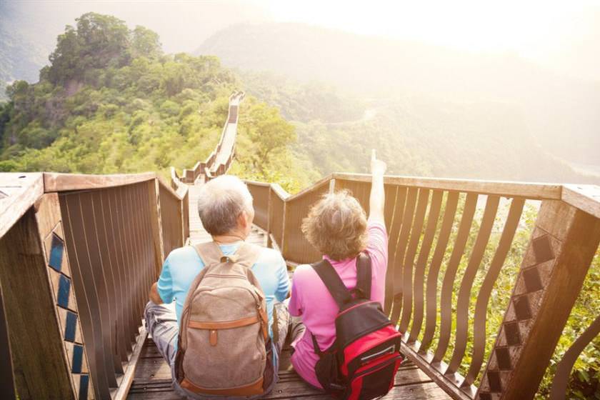 ۷ روش برای حفظ سلامتی سالمندان در طول سفر