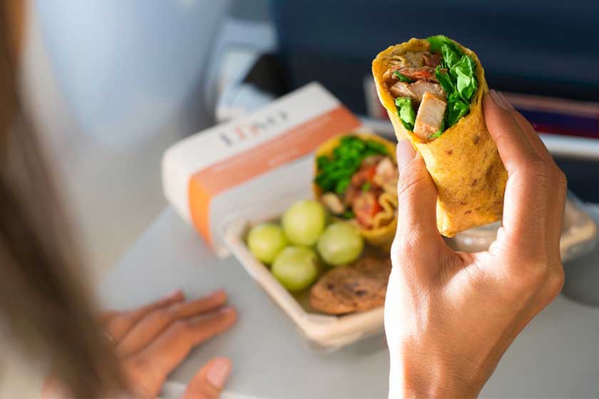 بدترین وعده‌های غذای هواپیما در جهان