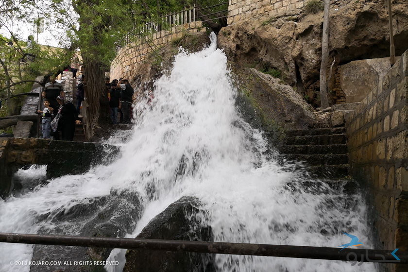 با آبشار زیبای نیاسر در شهرستان کاشان آشنا شوید - کجارو