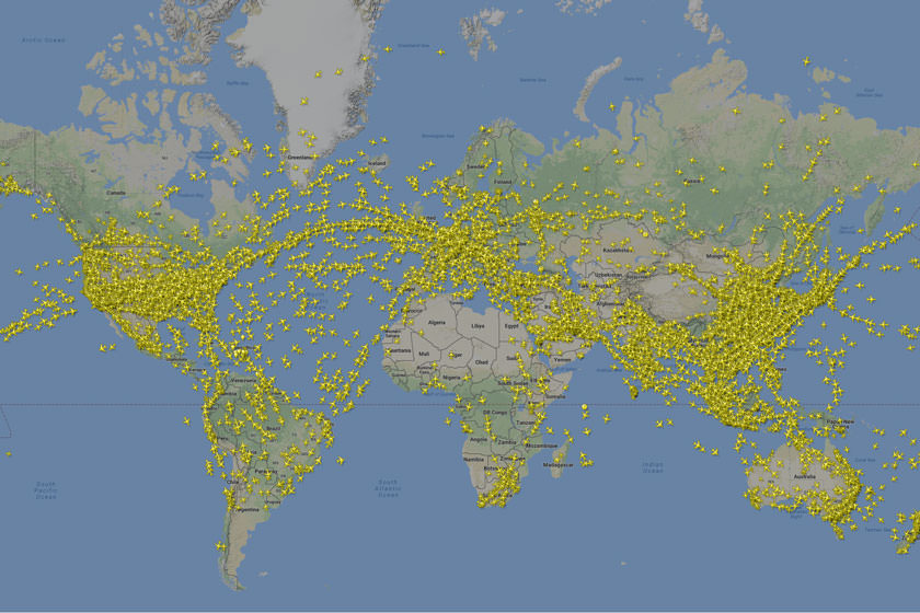 وب‌سایت FlightRadar24، شاهد رکورد ۲۳۰ هزار پرواز در پنج‌شنبه بود