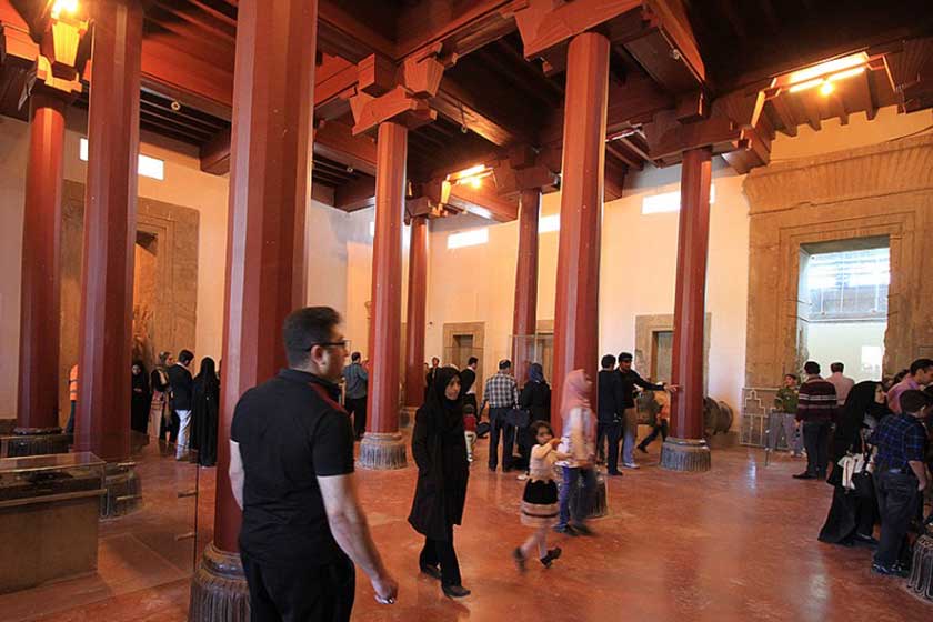 تعطیلی موقت موزه تخت جمشید به علت تعمیرات