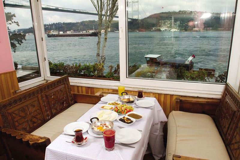 کافه رستوران کاله (Kale) استانبول