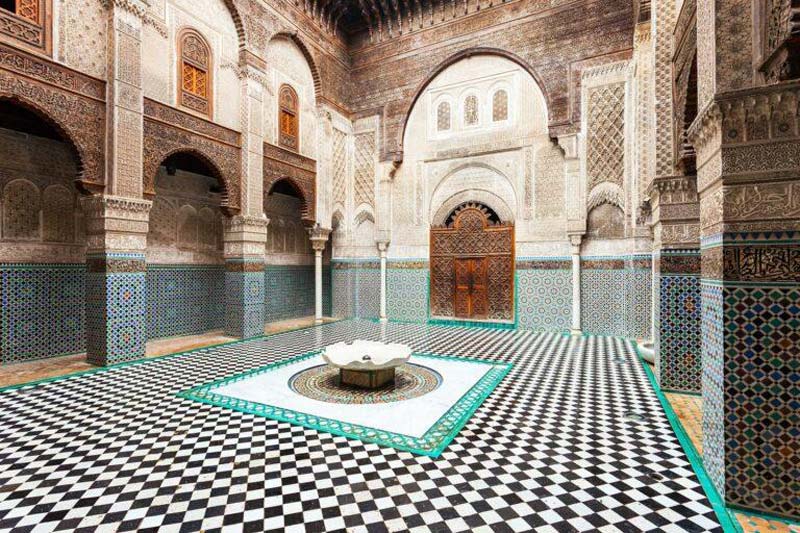قدیمی ترین کتابخانه جهان کتابخانه القراویین (al-Qarawiyyin library) مراکش