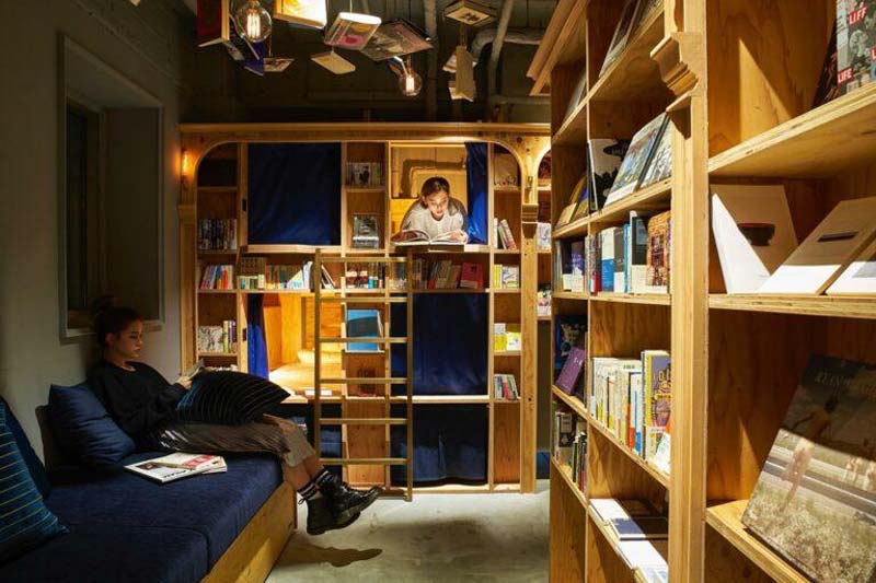 هاستل bed and book توکیو