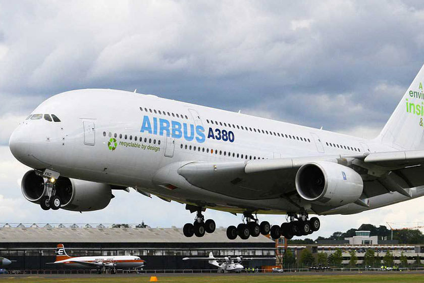 چرا ایرباس، تولید هواپیمای A380 را یک موفقیت می‌داند؟