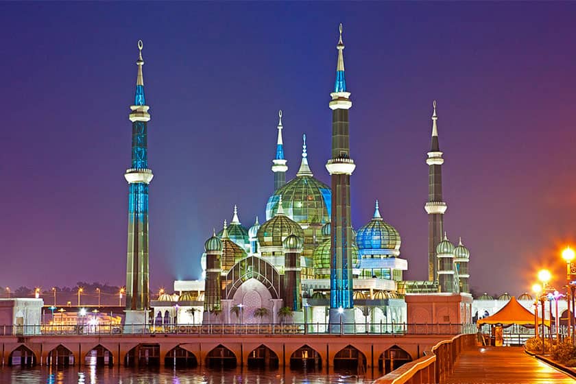 زیباترین مساجد مالزی؛ از مسجد پوترا تا کریستالی