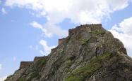 قلعه بابک بر فراز قله کوه