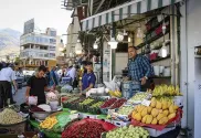 میوه فروشی بازار تجریش