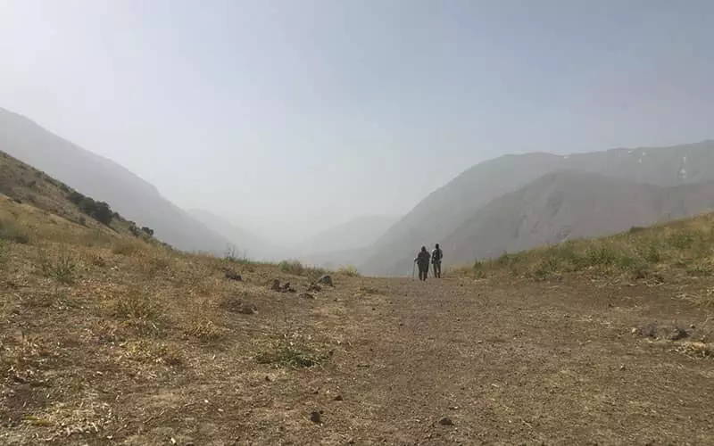 مسیر کوهستانی دسترسی به دریاچه گهر
